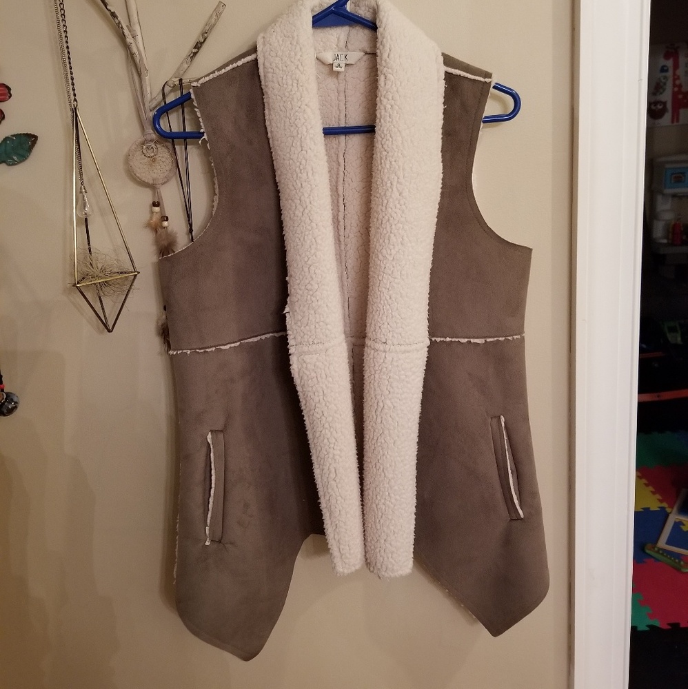 Boho Faux Sherpa Wool Vest w Asymmetrical Hem